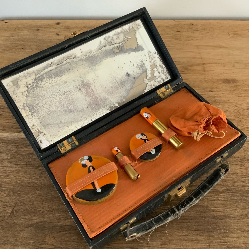 Vintage Makeup Case